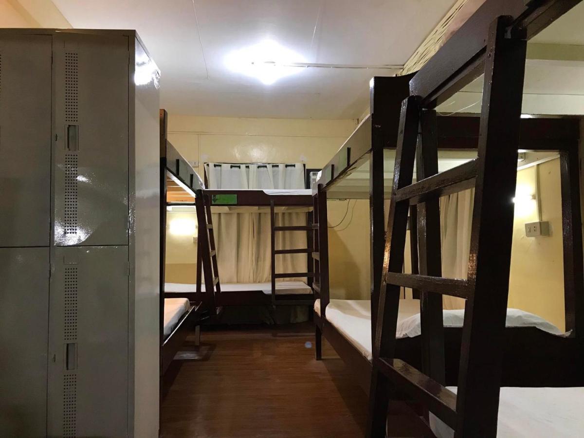 Austria'S Guest House El Nido Exterior photo