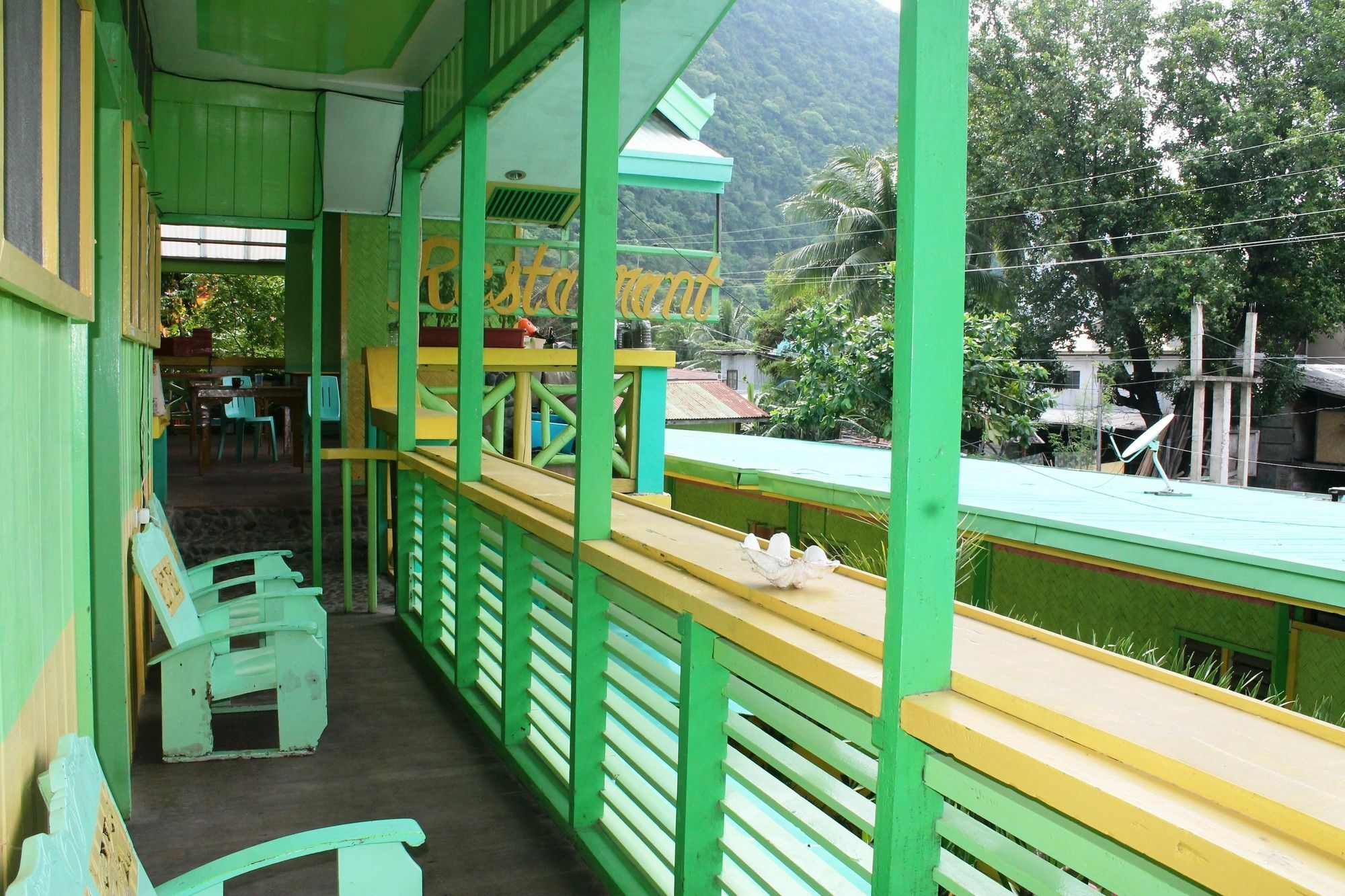 Austria'S Guest House El Nido Exterior photo